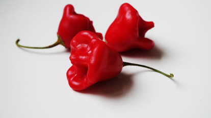 Bishops crown peppers